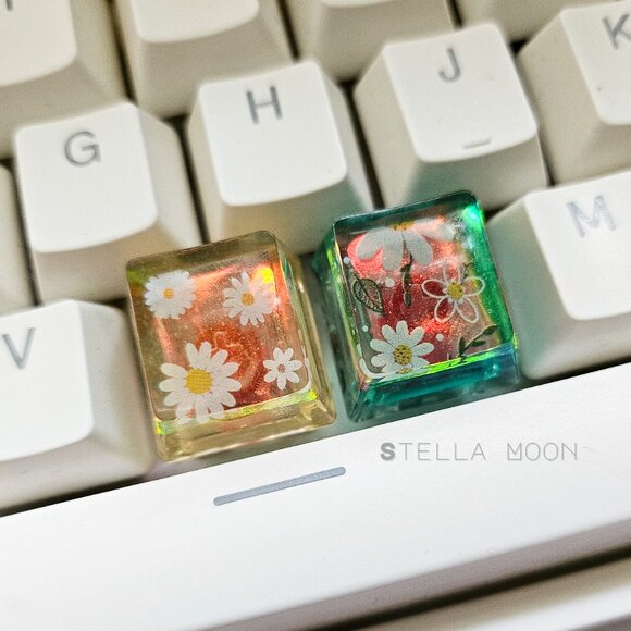Resin Keycaps, 1U OEM & Cherry, Yellow Green Floral, Aurora Effect, Keyboard - Picture 2 of 7